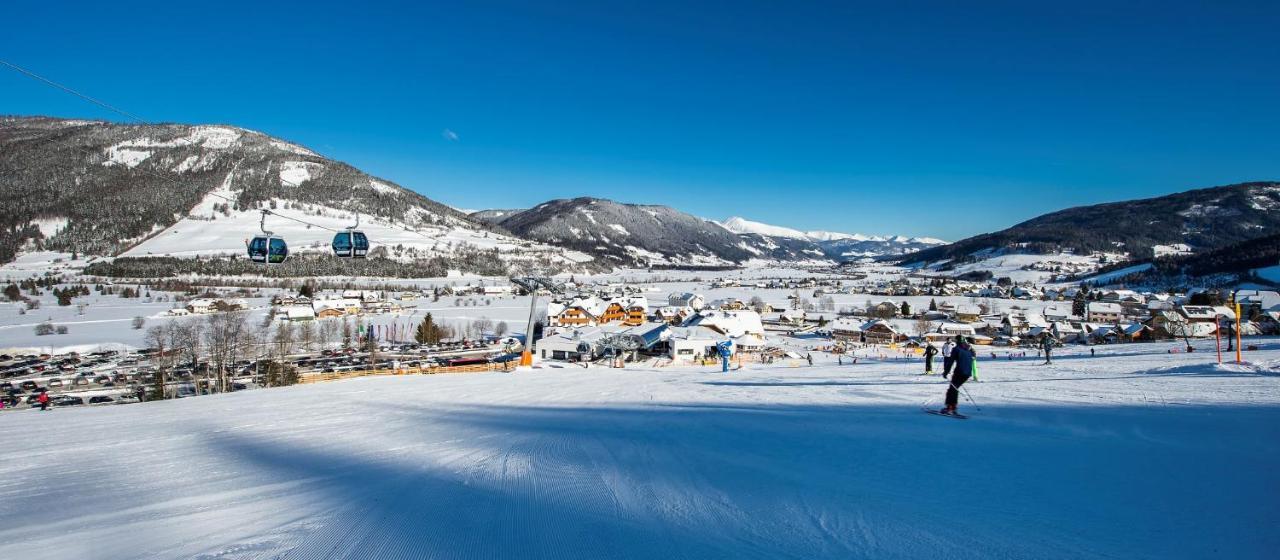 Grizzly Sport & Motorrad Resort Sankt Margarethen im Lungau Eksteriør bilde